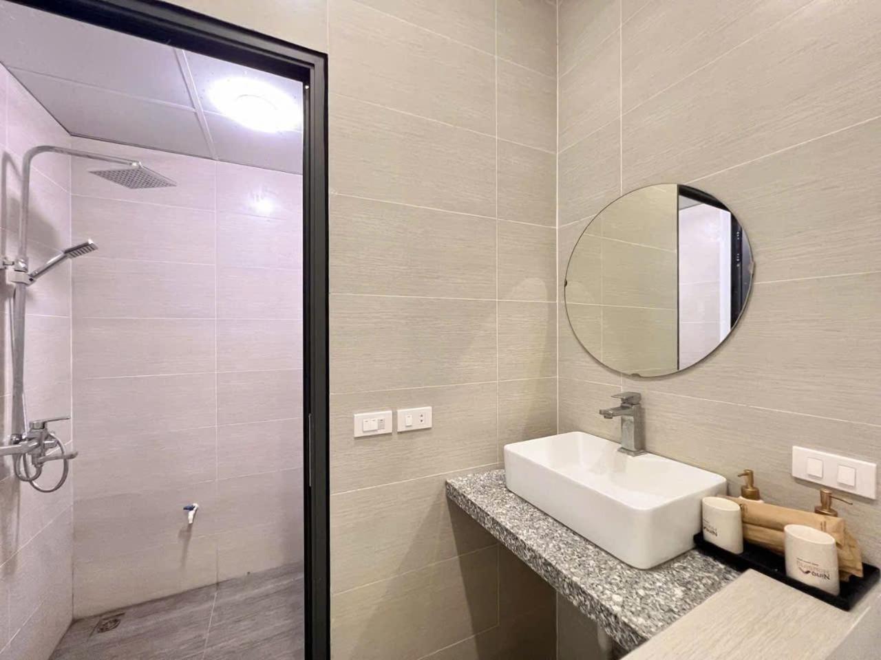 Nine Housing 290 Kim Ma Lejlighedshotel Hanoi Eksteriør billede